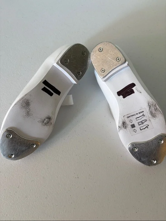 Girls White Tap Shoes with ribbon ties Tempo by Leo’s brand - Picture 8 of 8